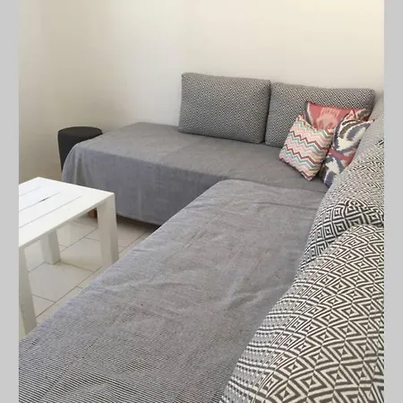 Strata By Rocks Estates Apartment *