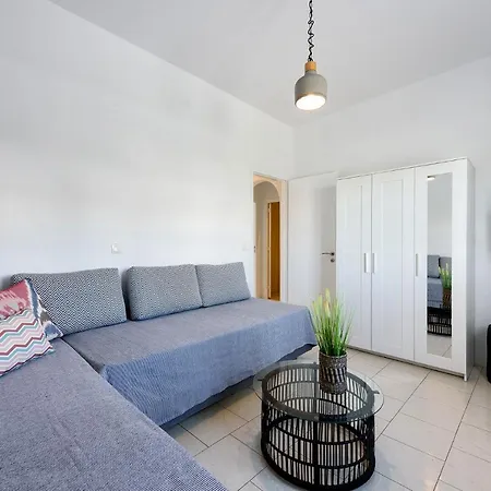 Strata By Rocks Estates * Naousa (Paros)