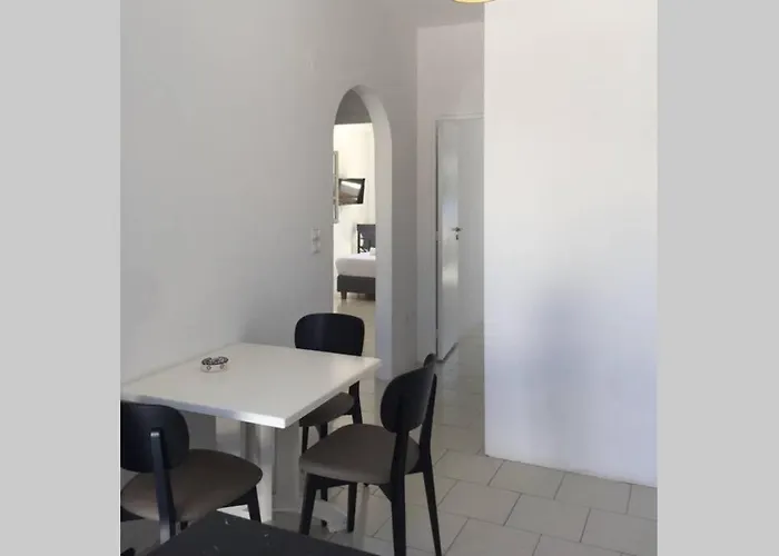 Strata By Rocks Estates * Naousa (Paros)