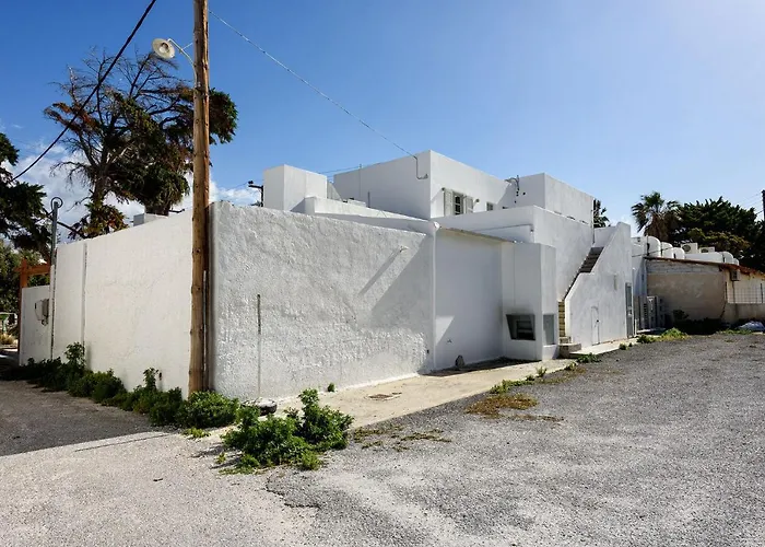 Strata By Rocks Estates Apartment *